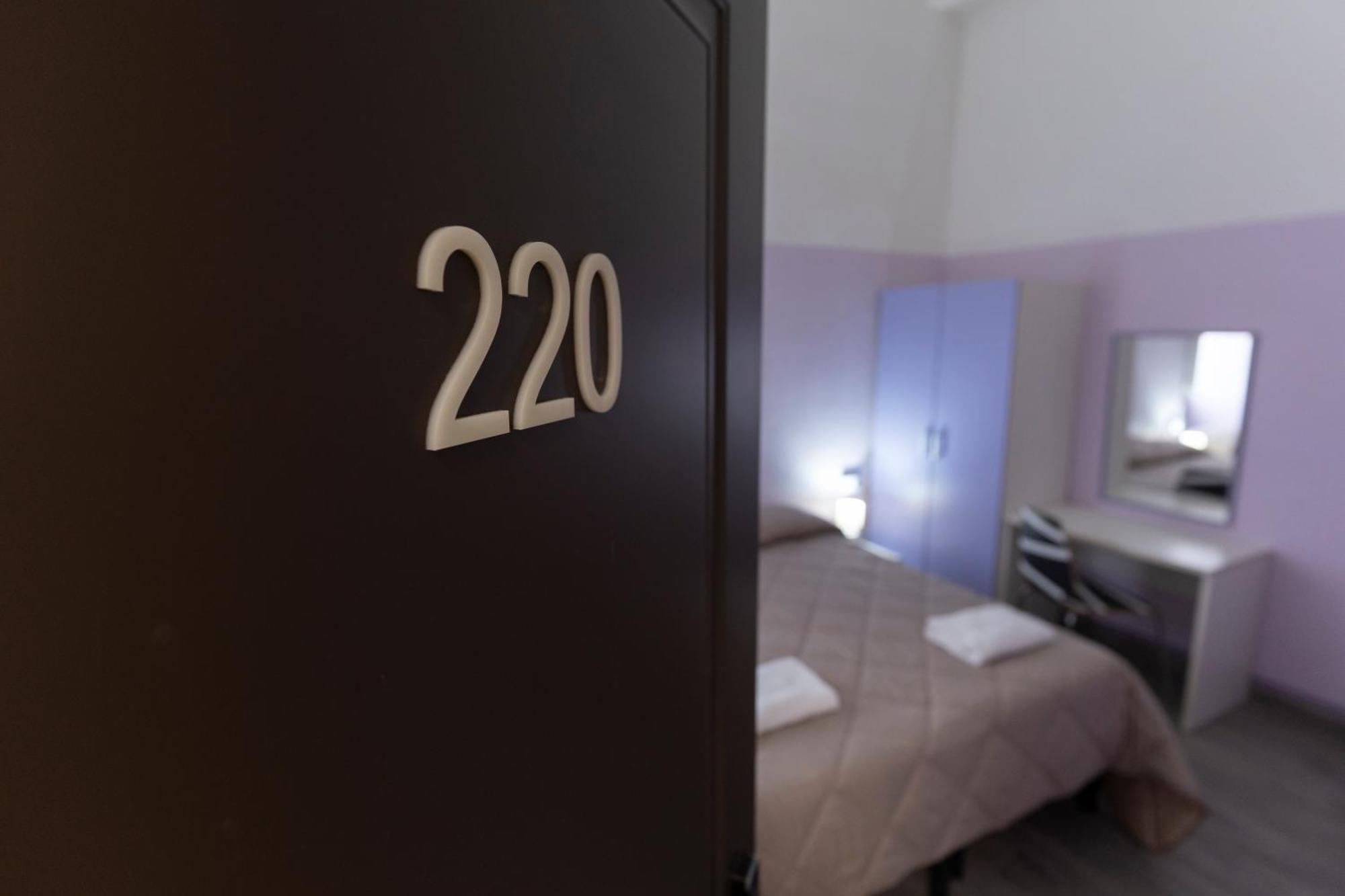 Hotel & Hostel 7 Florence Extérieur photo